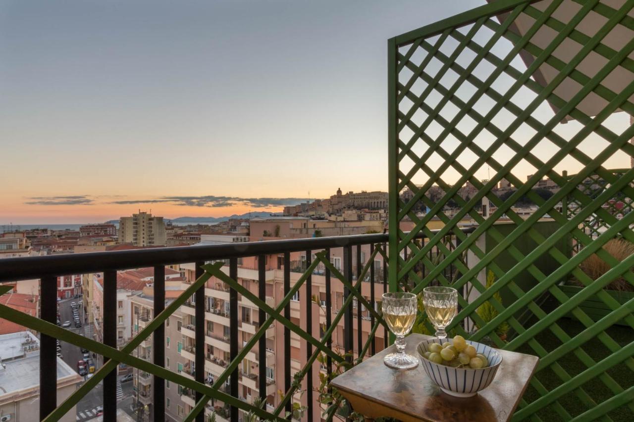 Eleventh Floor Suites Cagliari Exterior photo